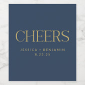 Cheers Elegant Navy Blue Gold Typografy Wedding Weinetikett (Einzelnes Label)