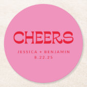 Cheers Groovy Pink Red Typografy Names Wedding Runder Pappuntersetzer (Vorderseite)