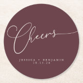 Cheers Minimal Burgundy Script Custom Wedding Runder Pappuntersetzer (Vorderseite)