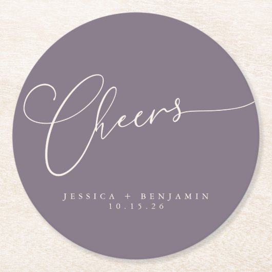 Cheers Minimal Dusty Lila Script Custom Wedding Runder Pappuntersetzer (Vorderseite)