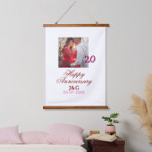 Cheers to 20 Years happy anniversary add photo dat Wandteppich Mit Holzrahmen (Schlafzimmer)