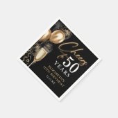 Cheers To 50 Years Black and Gold Balloons Serviette (Ecke)
