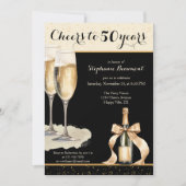 Cheers to 50 Years Black Champagne Birthday Einladung (Vorderseite)
