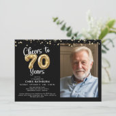 Cheers to 70 Jahre Foto Script Balloon Confetti Einladung (Stehend Vorderseite)