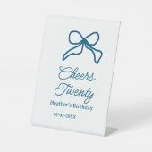 Cheers twenty blue birthday bow name date boho ret sockelschild (Vorderseite)