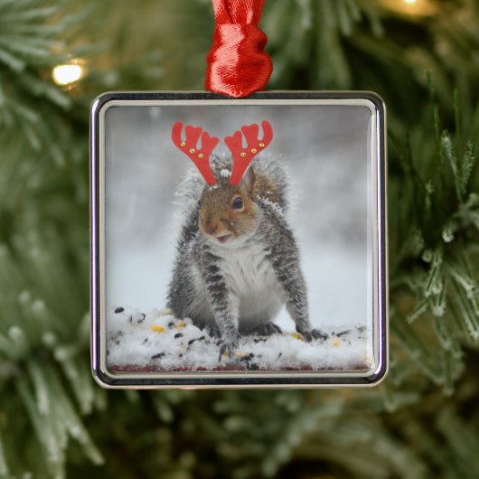Cheery Squirrel With Antlers Square Ornament Aus Metall (Baum)