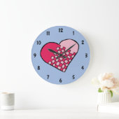 Cheery Tilted Woven Heart Doodle Große Wanduhr (Zuhause)