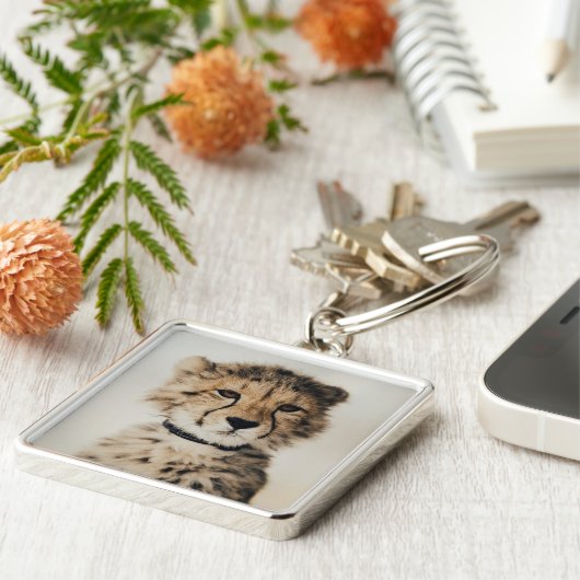 Cheetah Cub Schlüsselanhänger (Seite)