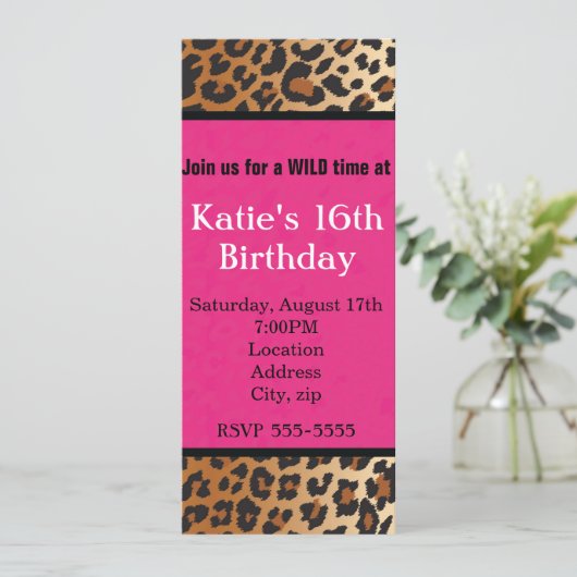 Cheetah Leopard Print Hot Pink Party Einladung (Stehend Vorderseite)
