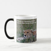 Cheetah mit Junges Tasse (Links)