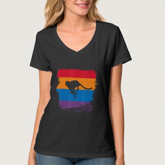 Cheetah Shadow Silhouette With Colorful Flag T-Shirt (Vorderseite)