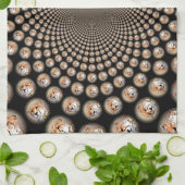 Cheetah Spin Spectacle - Feline Frenzy: Farbenfroh Geschirrtuch (Gefaltet)