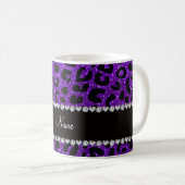 Cheetahdruck Glitter des Nameindigos lila Kaffeetasse (VorderseiteRechts)