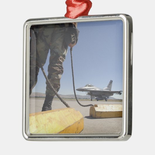 Chef der Crew der US-Luftwaffe Ornament Aus Metall (Links)