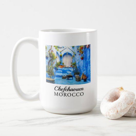 Chefchaouen Blue City Marokko Ölgemälde Boho Kaffeetasse (Mit Donut)