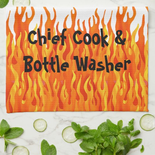 Chefkoch und Flaschenabwasher Geschirrtuch (Gefaltet)