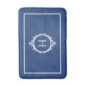 Chelsea Blue and White Mit Monogramm Bath Mat Badematte (Vorderseite Vertikal)