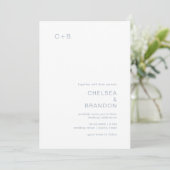 Chelsea Dusty Blue Modern Wedding Einladung (Stehend Vorderseite)