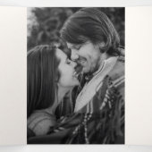 Chelsea Ivory Moderne Hochzeit Dreifach Gefaltete Einladung (Innenseite Mitte)