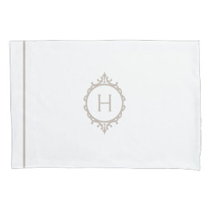 Chelsea Light Taue und White Mit Monogramm Kissenbezug