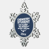 Chemiestudentin No Sleep Life Athletic Navy Schneeflocken Zinn-Ornament (Rechts)