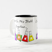 Chemiker-"ich erhalte, Material-zusammen zu Zweifarbige Tasse (Vorderseite Links)