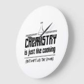Chemistry Is Cooking Große Wanduhr (Winkel)