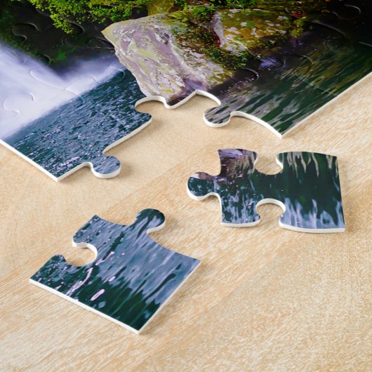 Cheonjiyeon Wasserfall Südkorea. Puzzle (Seite)