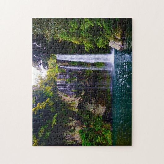 Cheonjiyeon Wasserfall Südkorea. Puzzle (Vertikal)