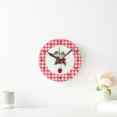 Cherries And Gingham Wall Clock Runde Wanduhr (Zuhause)