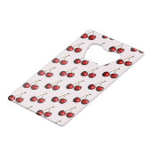 Cherries Flaschenöffner (Vorderseite Schrägansicht)