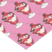 Cherries Jubilee Sundae Ice Cream Social Party Tischdecke (Schrägansicht)