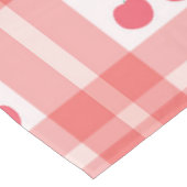 Cherries on Red Kariert Gingham Pattern Tischdecke (Schrägansicht)