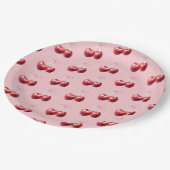 Cherry auf der Coquette Bow Babydusche Pappteller (Schrägansicht)