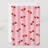 Cherry auf der Coquette Bow Pink Girl Baby Dusche Einladung (Rückseite)