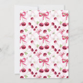 Cherry auf der oberen Band Coquette Babydusche Einladung (Rückseite)