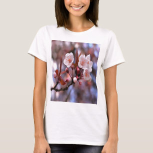 Cherry Blossom Cluster mit rosa und blau T-Shirt