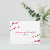 Cherry Blossom Double Happy RSVP Card Karte (Stehend Vorderseite)