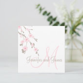 Cherry Blossom Hochzeitseinladung mit Monogramm Einladung (Stehend Vorderseite)