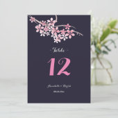 Cherry Blossom Marine Weißer Blumentisch Hochzeit Einladung (Stehend Vorderseite)