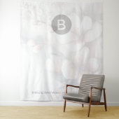 Cherry Blossom Monogram Weddrop Wandteppich (Beispiel)