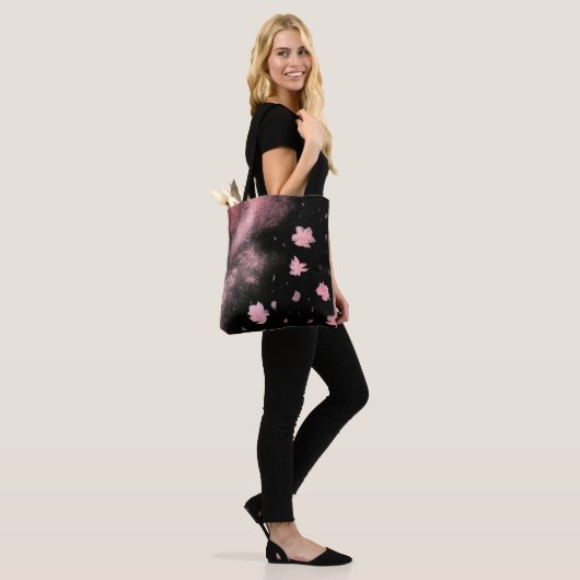 Cherry Blossom Tasche (Am Model)