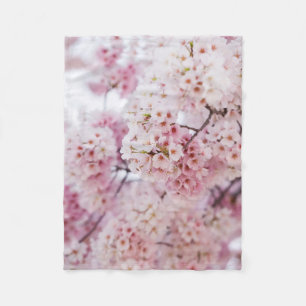Cherry Blossoms Fleecedecke