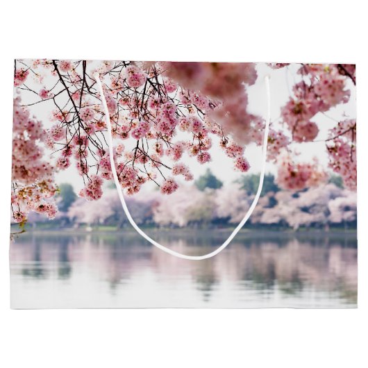 Cherry Blossoms Große Geschenktüte (Rückseite)