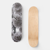 Cherry Blossoms Skateboard (Vorderseite)