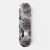 Cherry Blossoms Skateboard (Vorderseite)