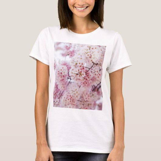 Cherry Blossoms T-Shirt (Vorderseite)