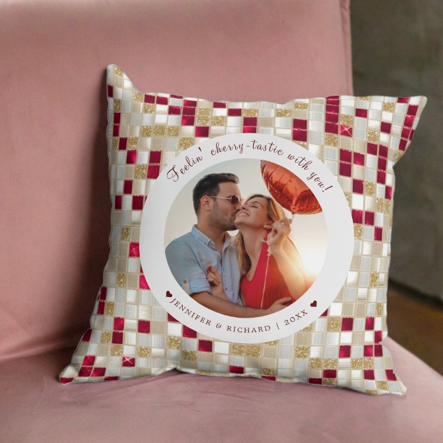 Cherry Coded Valentine's Day Custom Foto Kissen (Cherry Coded Valentine's Day Custom Photo Throw Pillow)
