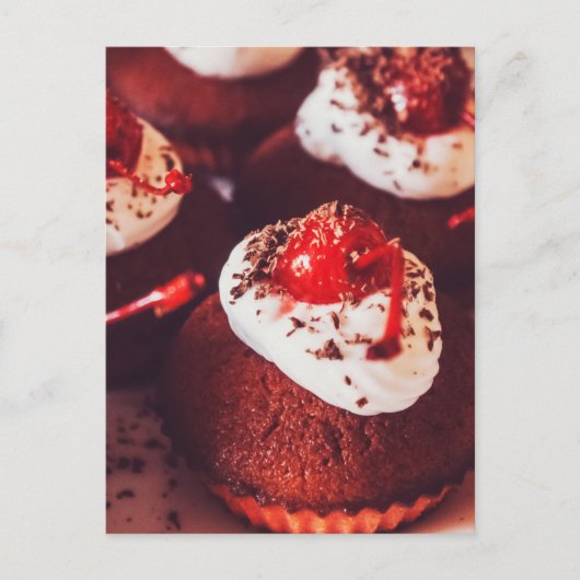 Cherry Cupcakes Postkarte (Vorderseite)