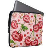 Cherry Kiss Laptop Sleeve (Vorne Rechts)